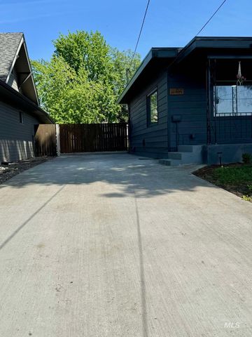 2321 2nd Ave N, Lewiston, ID 83501