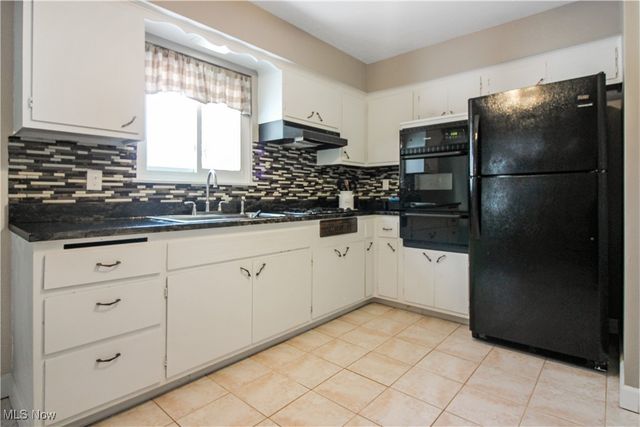 31705 Daniel Drive, Willowick, OH 44095