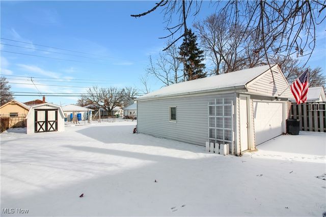 31705 Daniel Drive, Willowick, OH 44095