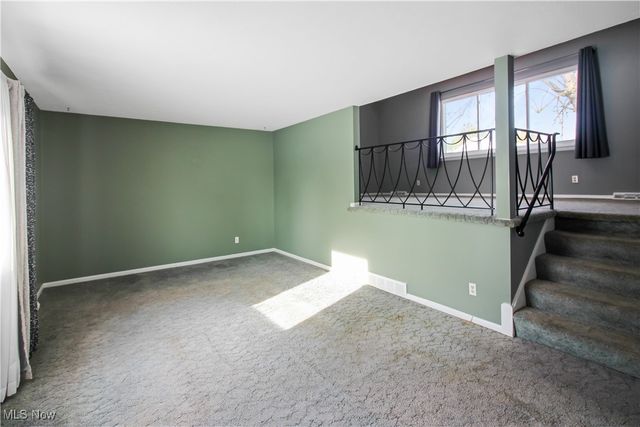 31705 Daniel Drive, Willowick, OH 44095