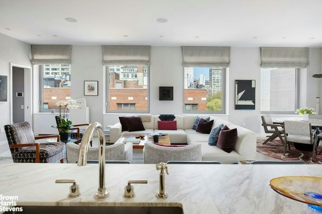 116 UNIVERSITY Place PH, New York City, NY 10003