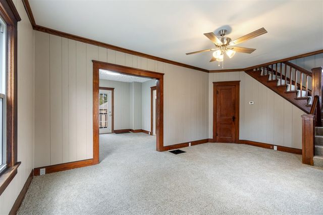 140 Moore Street, Jackson, MI 49203