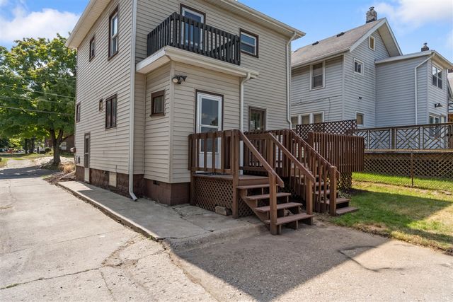 140 Moore Street, Jackson, MI 49203