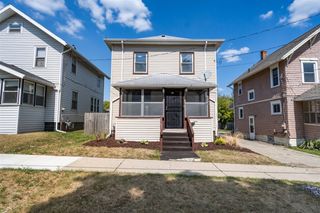 140 Moore Street, Jackson, MI 49203