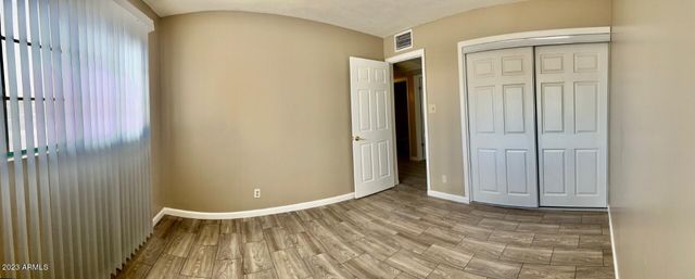 8638 N 8th Street, Phoenix, AZ 85020