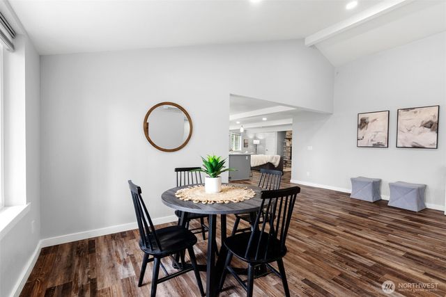 3021 Marine Drive, Bremerton, WA 98312