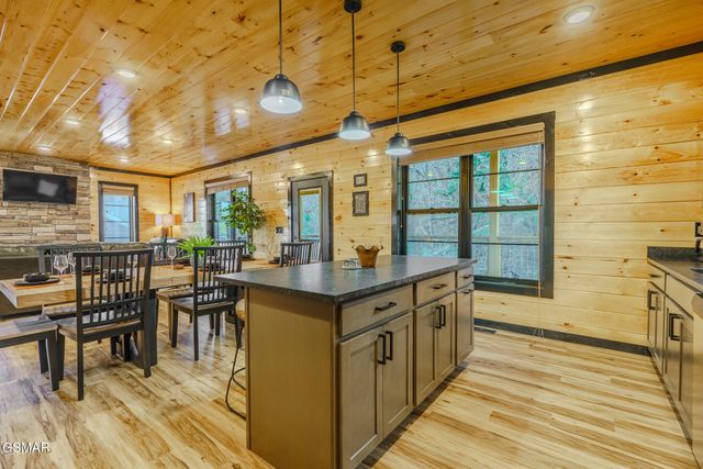 3139 Cherokee Valley Drive, Sevierville, TN 37862