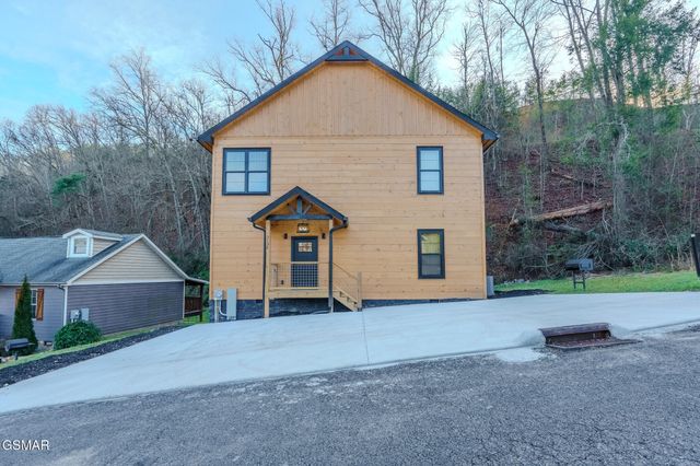 3139 Cherokee Valley Drive, Sevierville, TN 37862