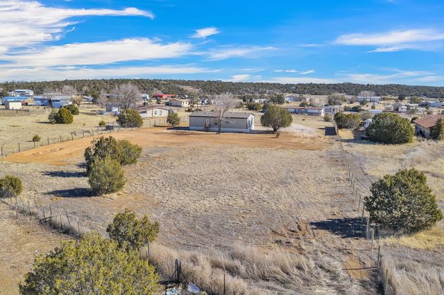 182 Paradise Meadow Loop, Edgewood, NM 87015