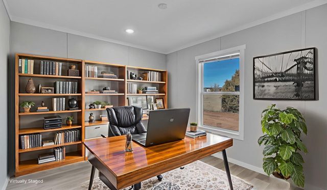 182 Paradise Meadow Loop, Edgewood, NM 87015