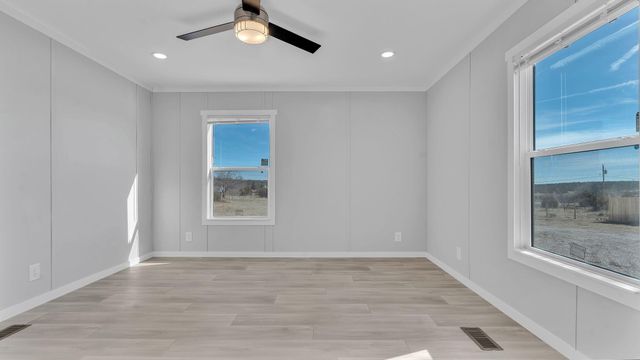 182 Paradise Meadow Loop, Edgewood, NM 87015