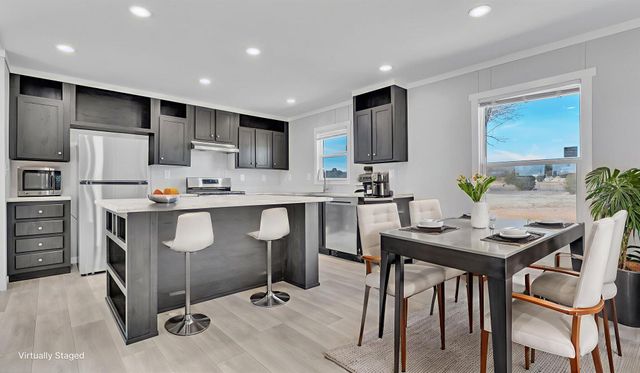 182 Paradise Meadow Loop, Edgewood, NM 87015