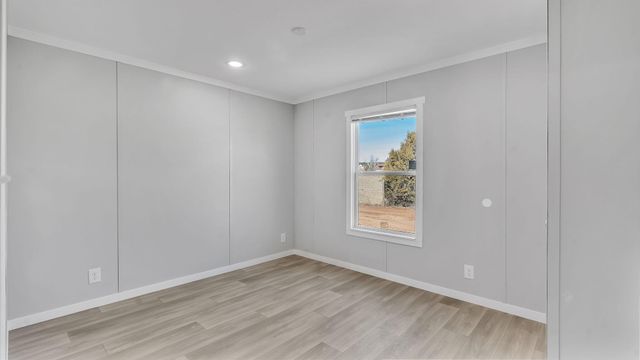 182 Paradise Meadow Loop, Edgewood, NM 87015