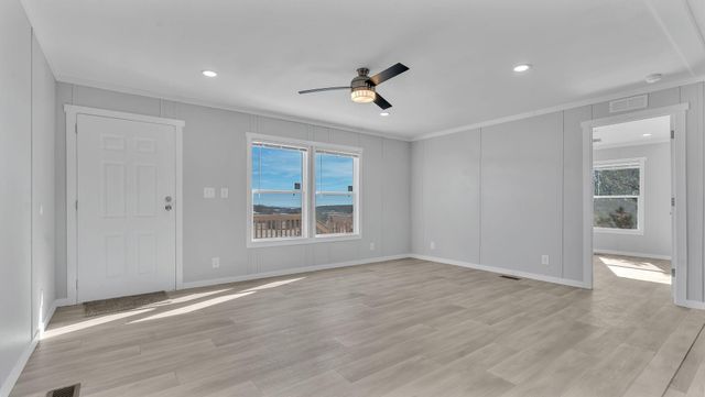 182 Paradise Meadow Loop, Edgewood, NM 87015