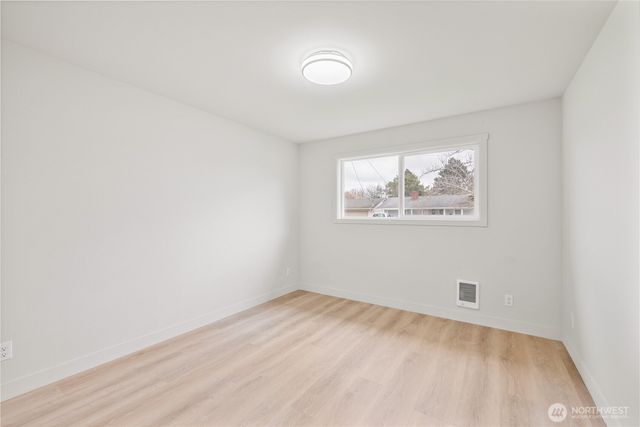 1409 31st Avenue, Longview, WA 98632