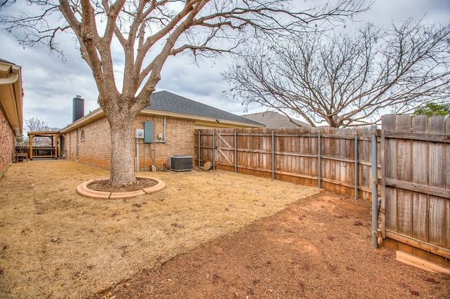5110 Oak Grove Boulevard, San Angelo, TX 76904
