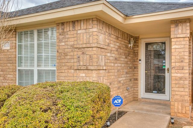 5110 Oak Grove Boulevard, San Angelo, TX 76904