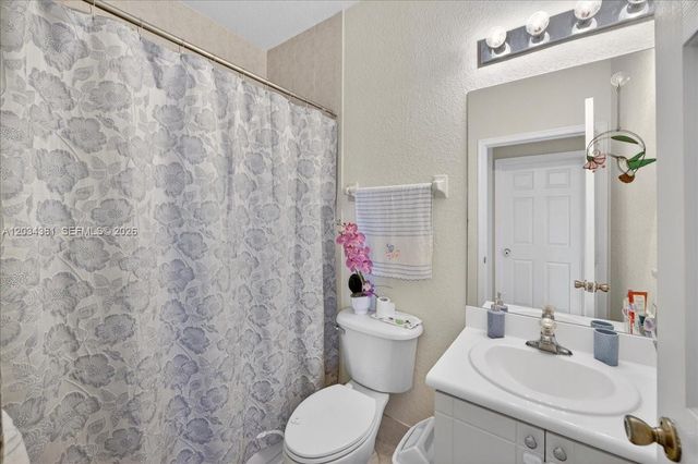 2491 SE 13th Court, Homestead, FL 33035