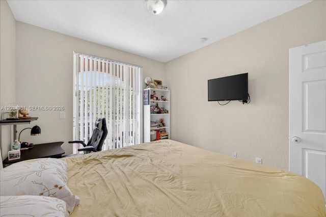 2491 SE 13th Court, Homestead, FL 33035