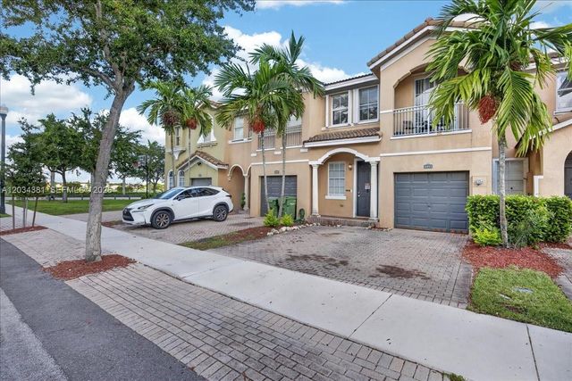 2491 SE 13th Court, Homestead, FL 33035