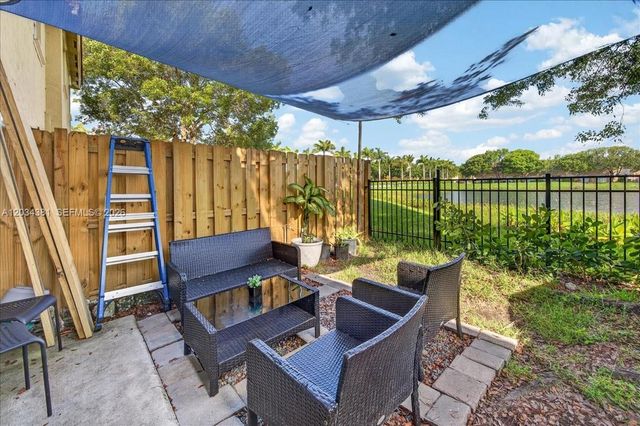 2491 SE 13th Court, Homestead, FL 33035