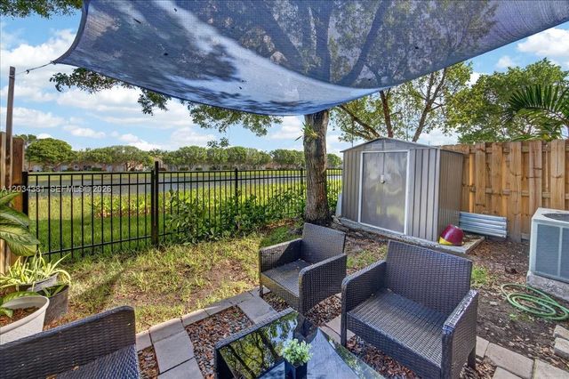 2491 SE 13th Court, Homestead, FL 33035