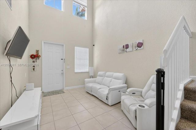 2491 SE 13th Court, Homestead, FL 33035