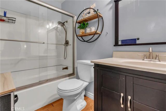 5950 Imperial Highway 83, South Gate, CA 90280