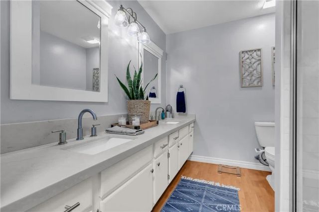 5950 Imperial Highway 83, South Gate, CA 90280