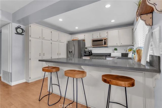 5950 Imperial Highway 83, South Gate, CA 90280
