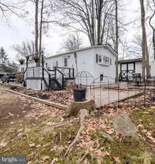 3 HICKORY, Quakertown, PA 18951