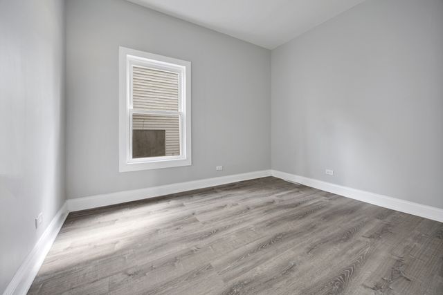 38169 N 3rd Avenue, Spring Grove, IL 60081