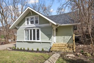 38169 N 3rd Avenue, Spring Grove, IL 60081