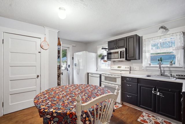 12 First Street, East Longmeadow, MA 01028