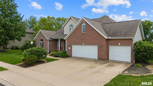 5912 W WOODBRIDGE Place, Peoria, IL 61615