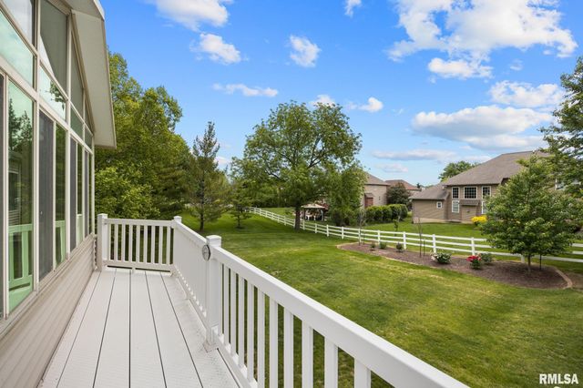 5912 W WOODBRIDGE Place, Peoria, IL 61615