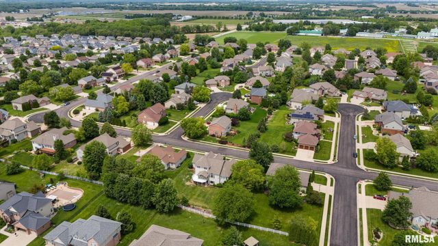 5912 W WOODBRIDGE Place, Peoria, IL 61615