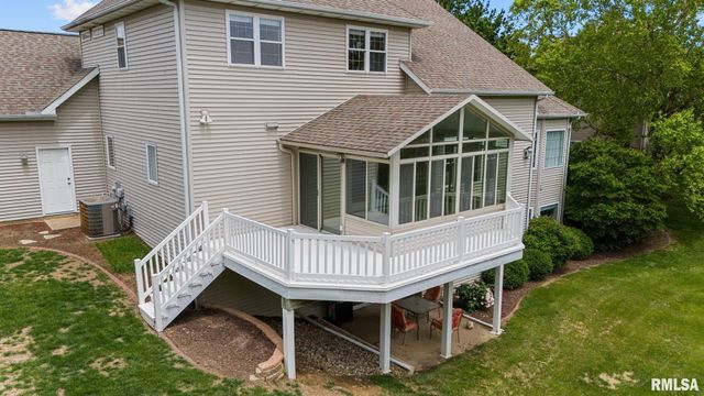 5912 W WOODBRIDGE Place, Peoria, IL 61615
