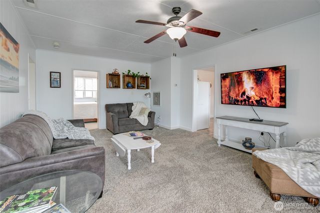 201 E 3rd, Aberdeen, WA 98520