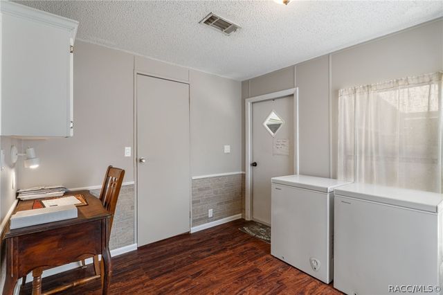 7927 W Cyprian Court, Homosassa, FL 34448
