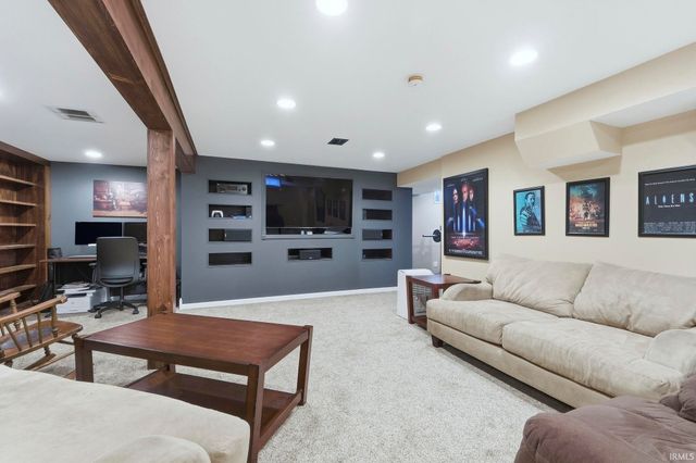 3706 Knoll Road, Fort Wayne, IN 46809