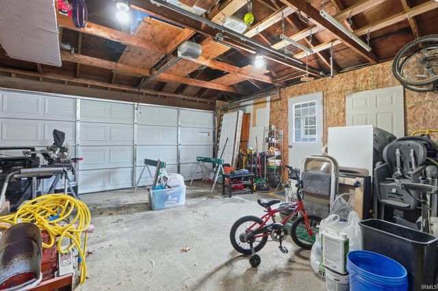 3706 Knoll Road, Fort Wayne, IN 46809