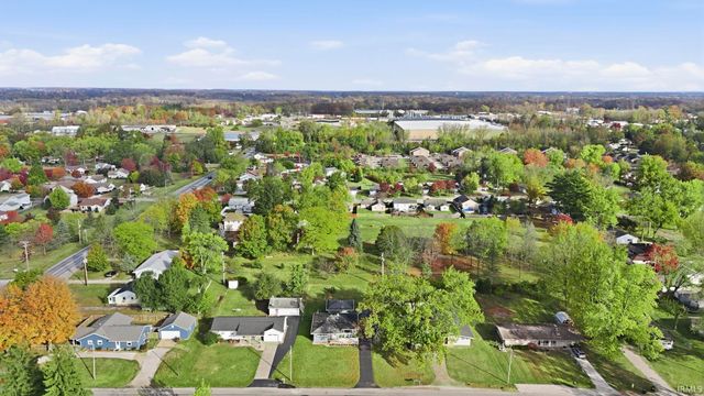 3706 Knoll Road, Fort Wayne, IN 46809