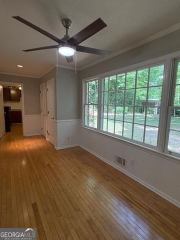 462 Dogwood Drive NW, Lilburn, GA 30047