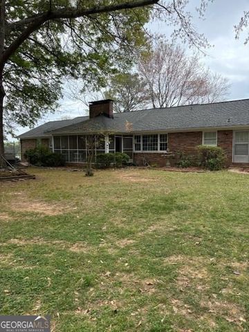 462 Dogwood Drive NW, Lilburn, GA 30047