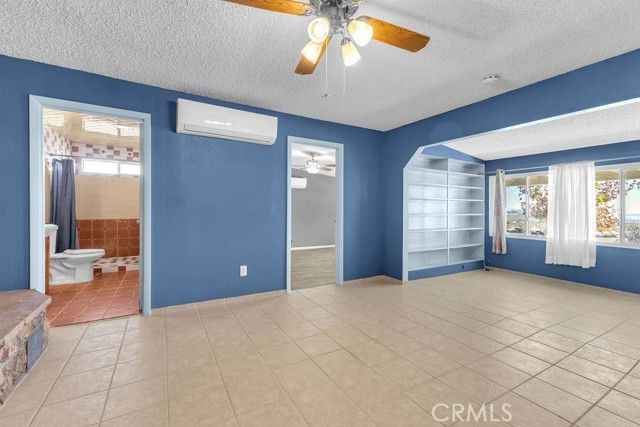 1998 Cambria Avenue, Landers, CA 92285