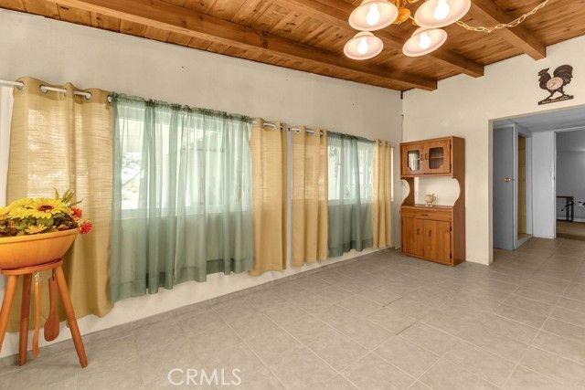 1998 Cambria Avenue, Landers, CA 92285