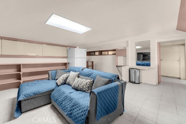 1998 Cambria Avenue, Landers, CA 92285