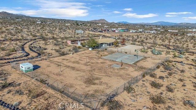 1998 Cambria Avenue, Landers, CA 92285