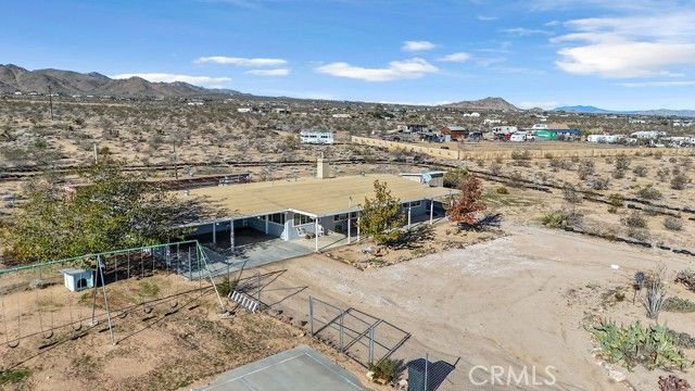 1998 Cambria Avenue, Landers, CA 92285